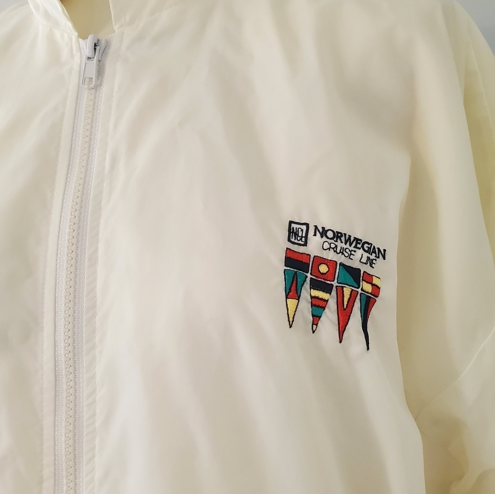 Vintage Norwegian Cruise Line White Windbreaker - Picture 4 of 10